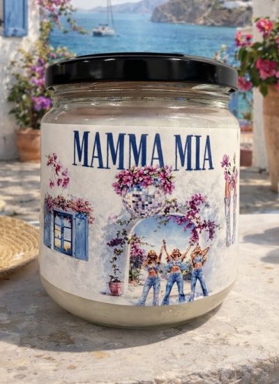 MAMA MIA